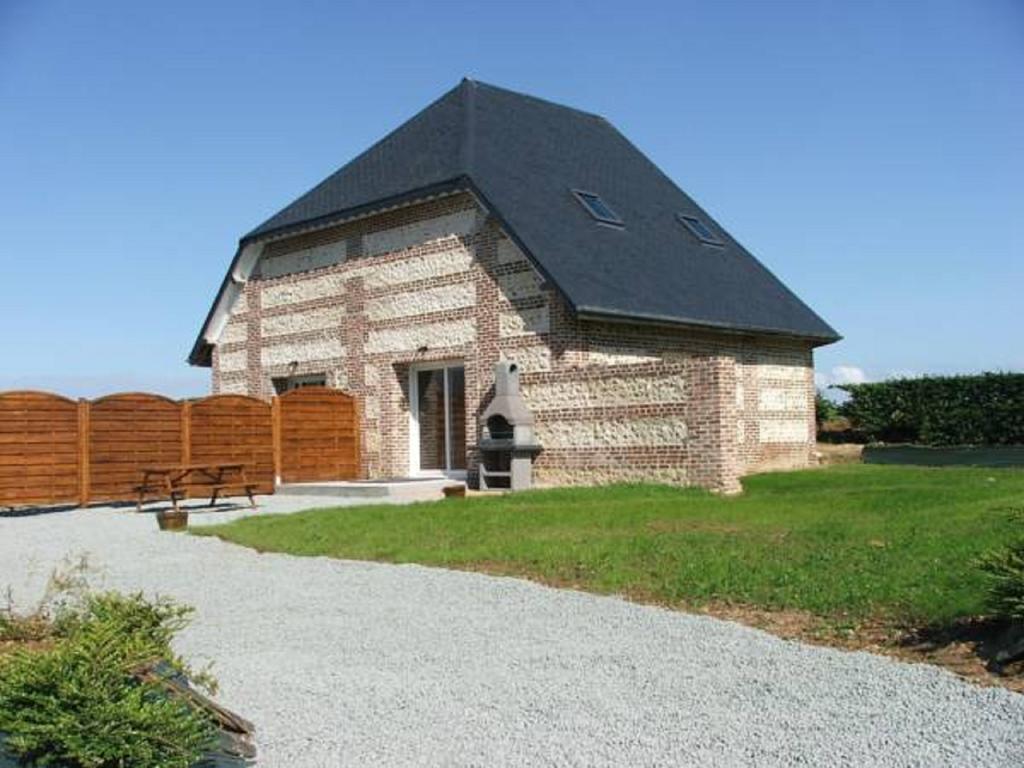 Les Champs De La Mer Villa Auberville-la-Renault Exterior photo